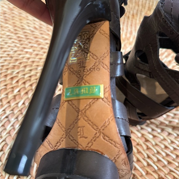 Brand New Designer Italian Leather Chocolate Platform Heels size 37. - Picture 6 of 6